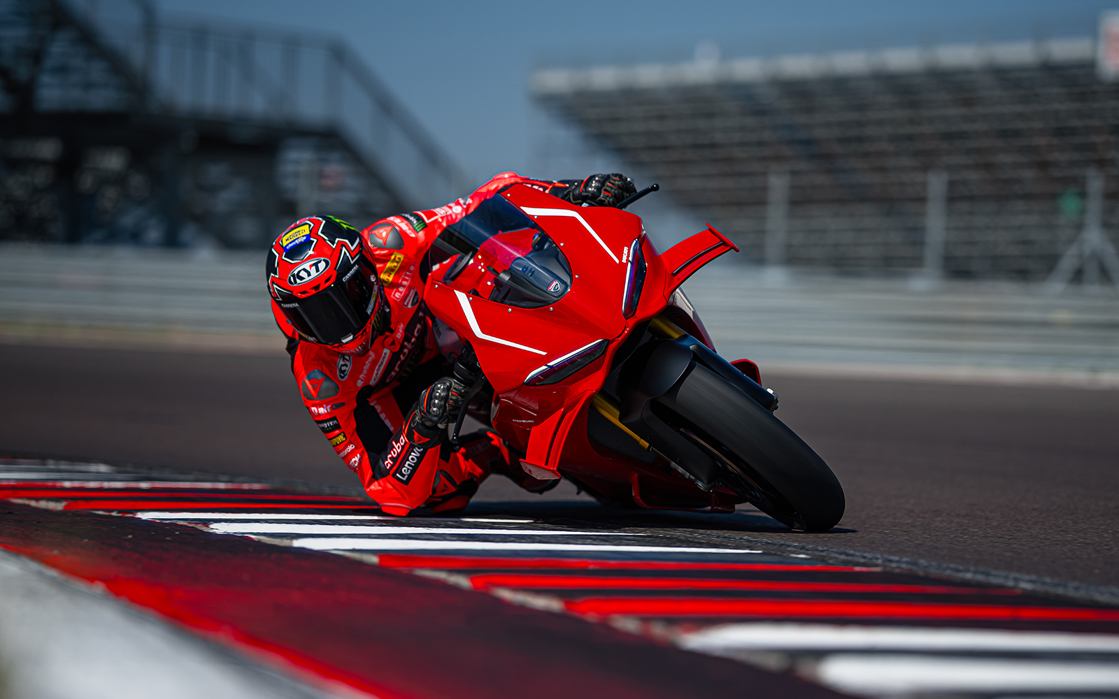 DUCATI OKAZAKI ドゥカティ正規ディーラー ドゥカティ岡崎